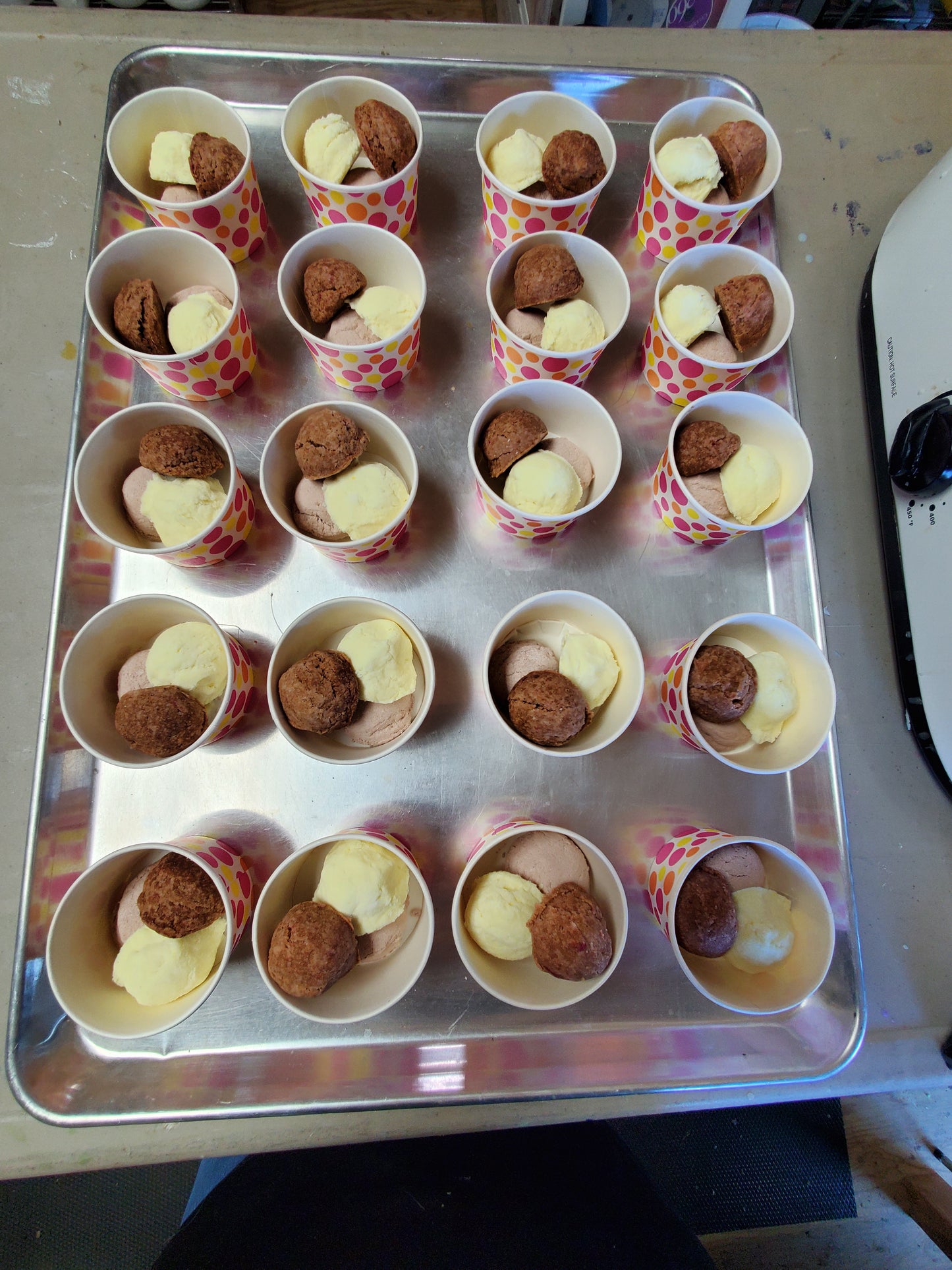 Foaming Ice Cream Bubble Scoop Sundae